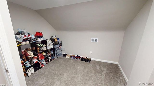 8415 Sherman Avenue, Warren, MI 48089
