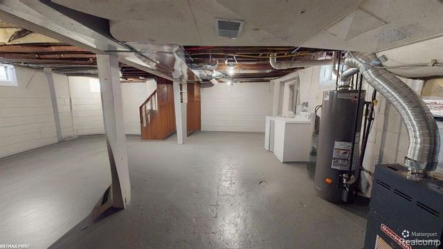 8415 Sherman Avenue, Warren, MI 48089