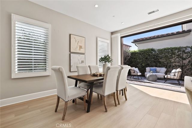 130 Donati, Irvine, CA 92602