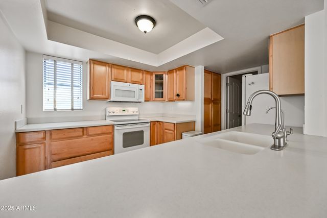 5924 E EVERETT Drive, Scottsdale, AZ 85254