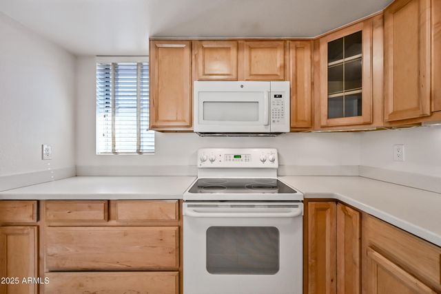 5924 E EVERETT Drive, Scottsdale, AZ 85254