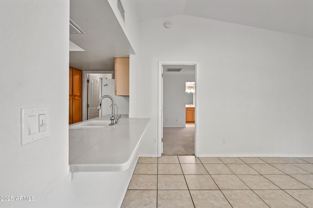 5924 E EVERETT Drive, Scottsdale, AZ 85254