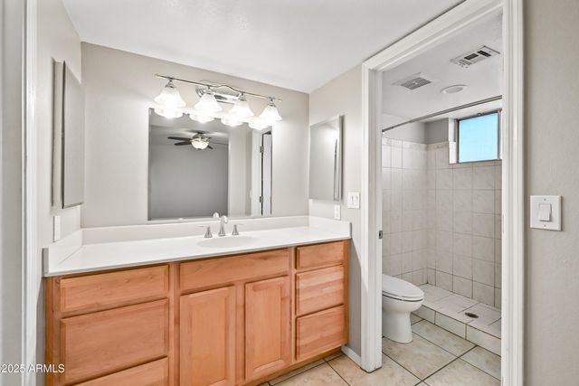 5924 E EVERETT Drive, Scottsdale, AZ 85254