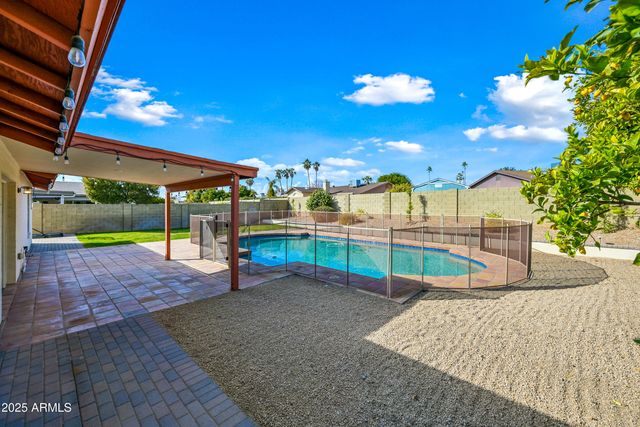 5924 E EVERETT Drive, Scottsdale, AZ 85254