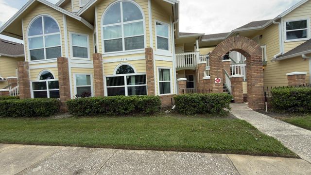 5014 LAGUNA BAY CIRCLE 111, Kissimmee, FL 34746