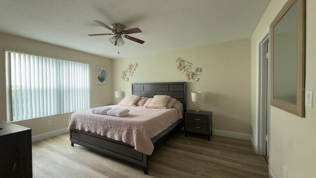 5014 LAGUNA BAY CIRCLE 111, Kissimmee, FL 34746