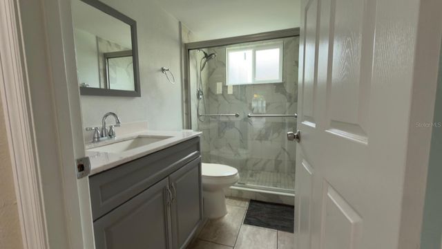 5014 LAGUNA BAY CIRCLE 111, Kissimmee, FL 34746