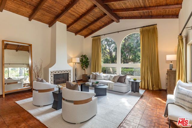 201 23rd Street, Santa Monica, CA 90402