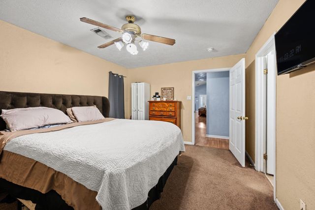 409 Mcphail Street, Tomball, TX 77375