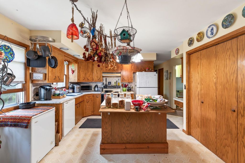1398 25th Street NW, New Brighton, MN 55112 — photo 4