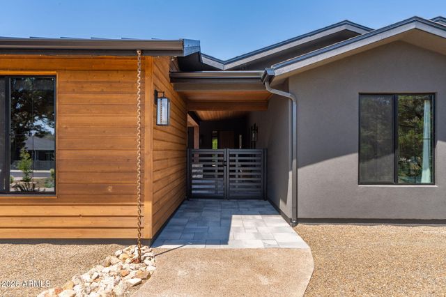 943 Estrella Court, Prescott, AZ 86305