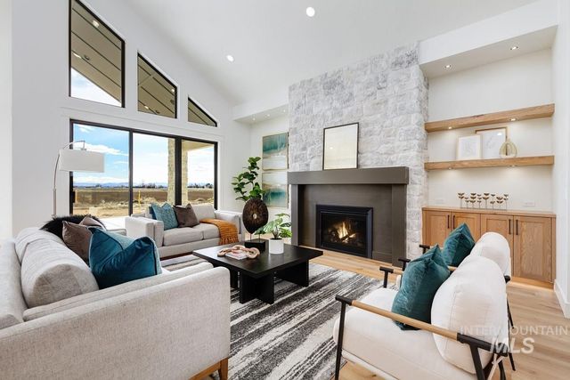 9803 Meadow Park Blvd, Middleton, ID 83644