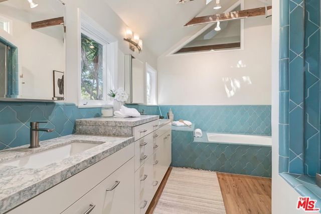 1707 Hill Street, Santa Monica, CA 90405