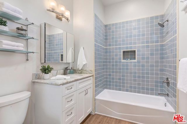 1707 Hill Street, Santa Monica, CA 90405