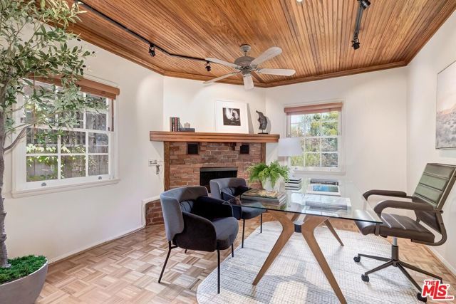 1707 Hill Street, Santa Monica, CA 90405