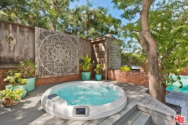 1707 Hill Street, Santa Monica, CA 90405