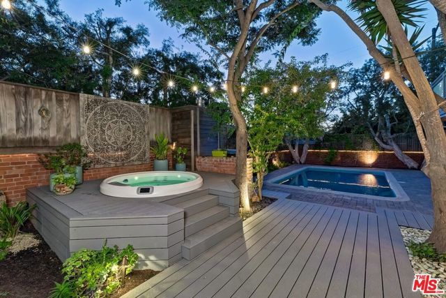 1707 Hill Street, Santa Monica, CA 90405