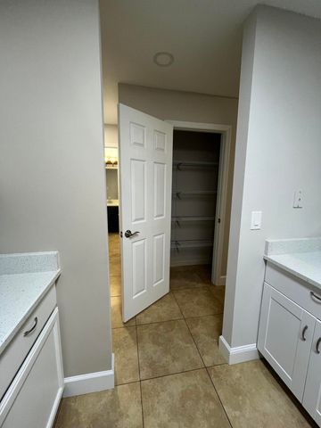915 11th Terrace, Vero Beach, FL 32960