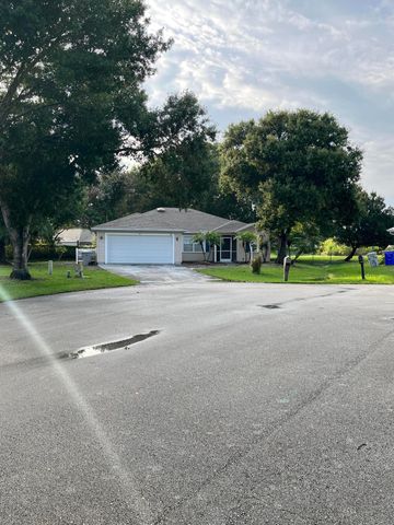 915 11th Terrace, Vero Beach, FL 32960