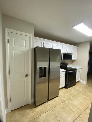 915 11th Terrace, Vero Beach, FL 32960