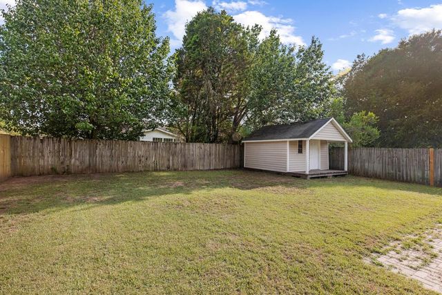 255 Melrose Ln, Dothan, AL 36303