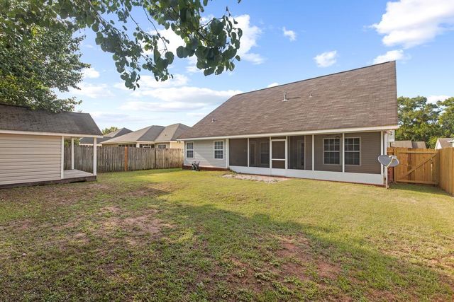 255 Melrose Ln, Dothan, AL 36303