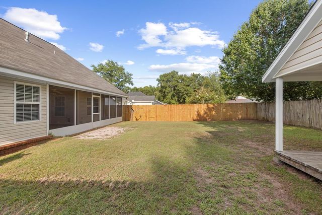255 Melrose Ln, Dothan, AL 36303