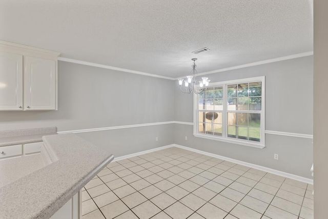 255 Melrose Ln, Dothan, AL 36303