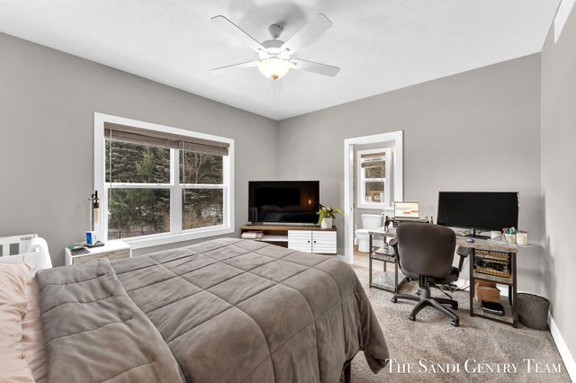 16517 Wickshire Place, Spring Lake, MI 49456