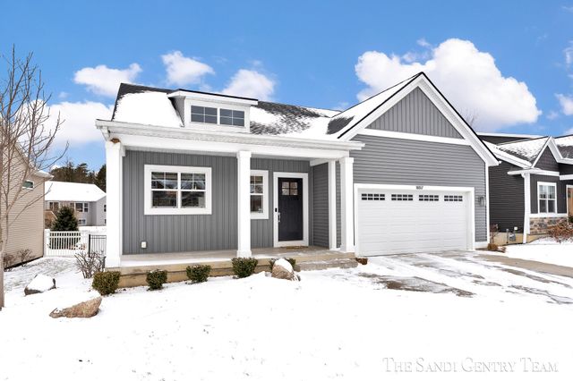 16517 Wickshire Place, Spring Lake, MI 49456