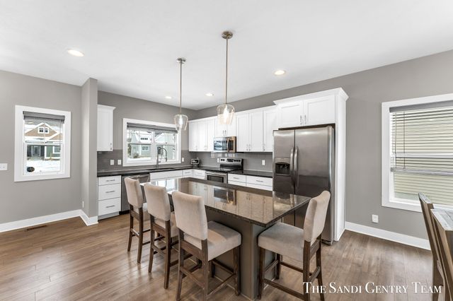 16517 Wickshire Place, Spring Lake, MI 49456