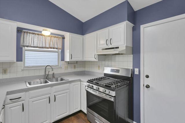 5725 Saucony Drive, Hilliard, OH 43026