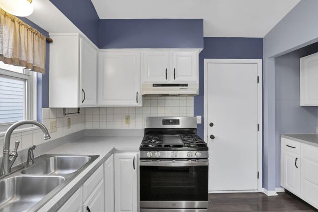 5725 Saucony Drive, Hilliard, OH 43026