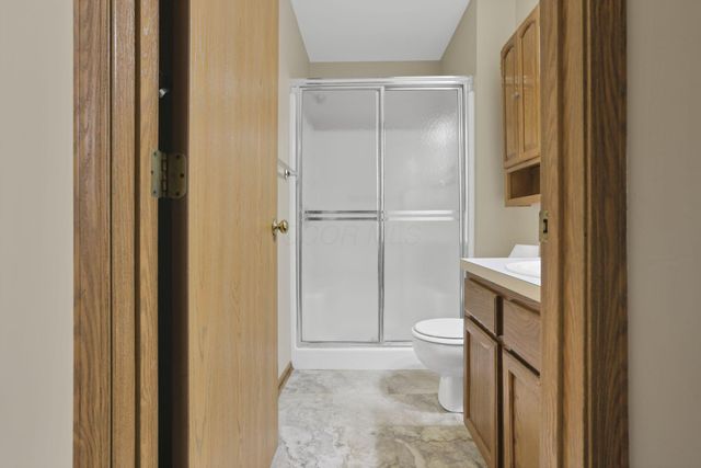 5725 Saucony Drive, Hilliard, OH 43026