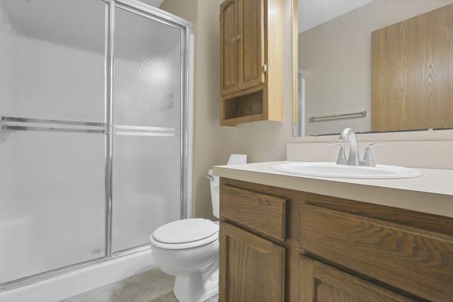 5725 Saucony Drive, Hilliard, OH 43026