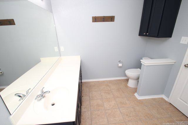 11638 Valley Garden, San Antonio, TX 78245