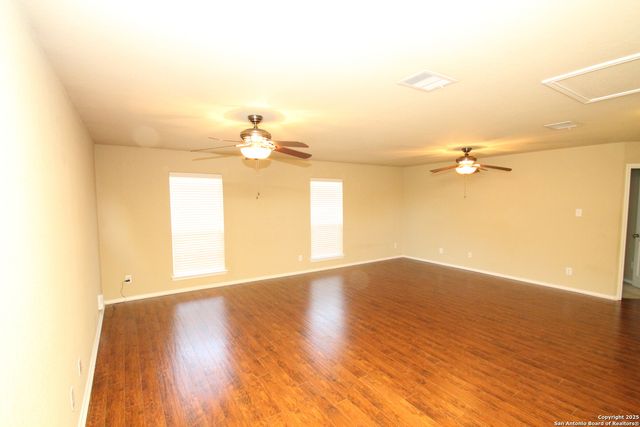 11638 Valley Garden, San Antonio, TX 78245