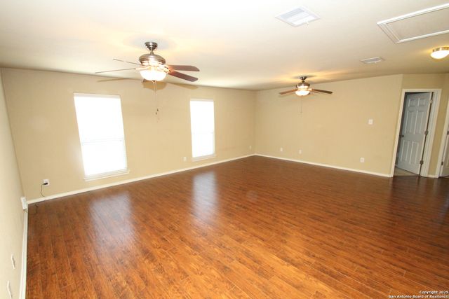 11638 Valley Garden, San Antonio, TX 78245