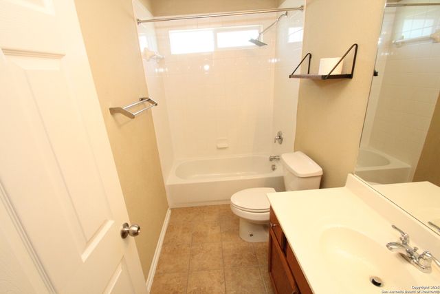 11638 Valley Garden, San Antonio, TX 78245