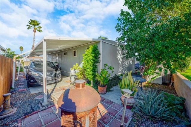 1155 S Riverside 39, Rialto, CA 92376