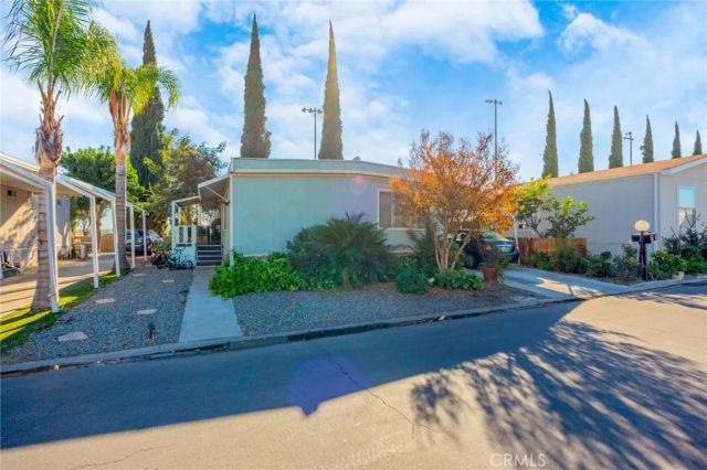 1155 S Riverside 39, Rialto, CA 92376