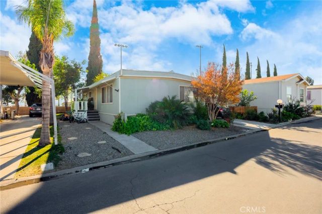 1155 S Riverside 39, Rialto, CA 92376