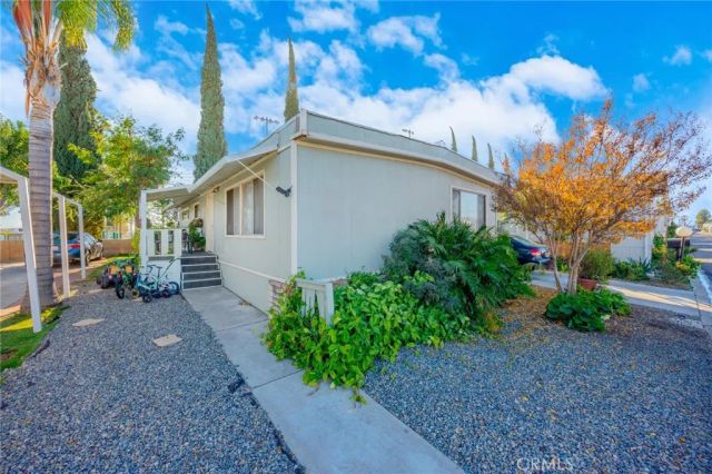 1155 S Riverside 39, Rialto, CA 92376