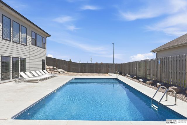19803 Tyler Street, Omaha, NE 68135