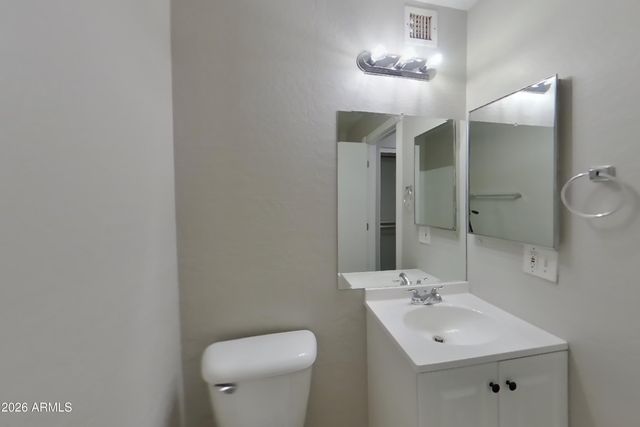 510 N ALMA SCHOOL Road 313, Mesa, AZ 85201