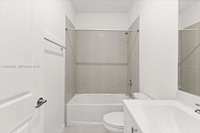35670 SW 178 Ct, Miami, FL 33034