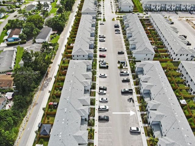 35670 SW 178 Ct, Miami, FL 33034