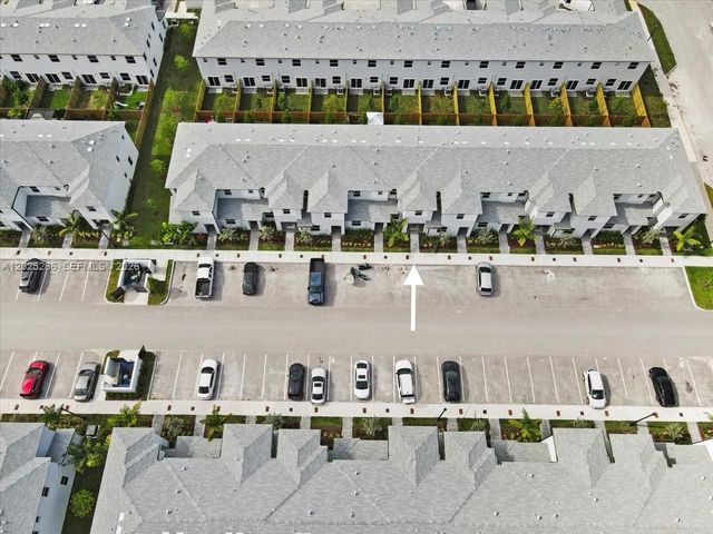 35670 SW 178 Ct, Miami, FL 33034