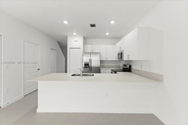 35670 SW 178 Ct, Miami, FL 33034