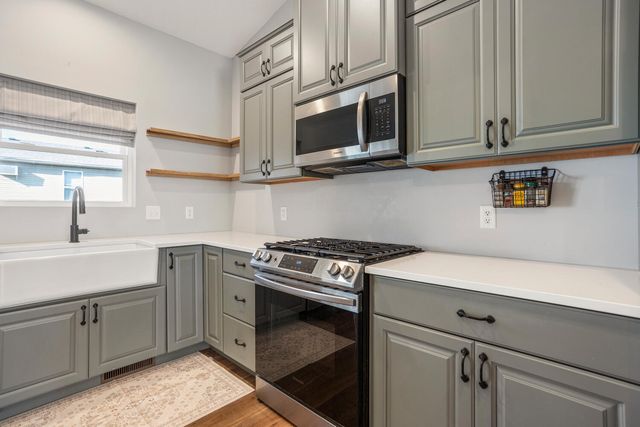 401 Tamula Drive, Mahomet, IL 61853